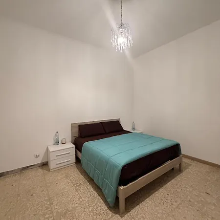 Corneto Land * Řím